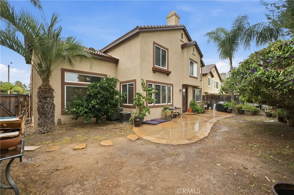 43424 Dodaro Temecula, CA 92592