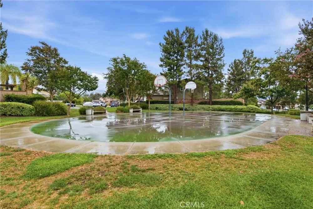 43424 Dodaro Temecula, CA 92592