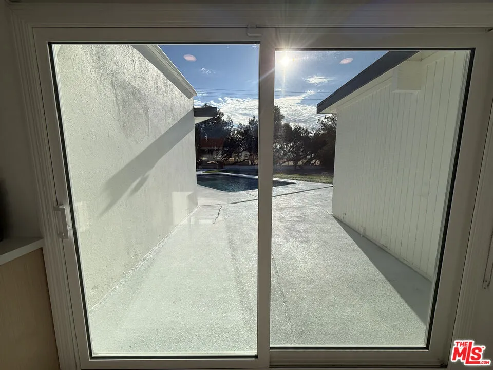 3060 Farrell Drive Palm Springs, CA 92262