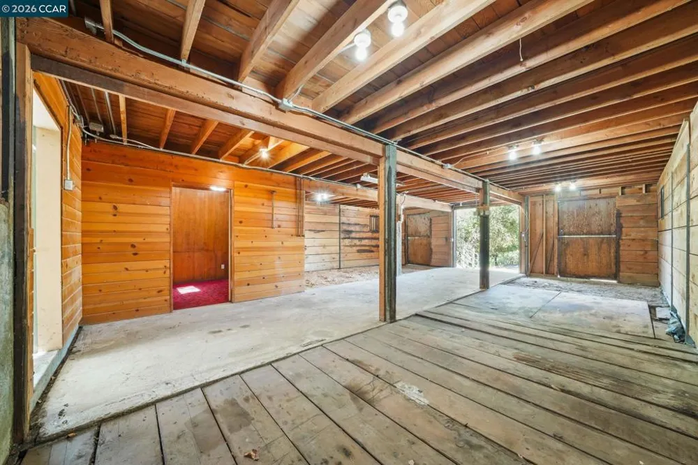 300 Oak View Ter Danville, CA 94526