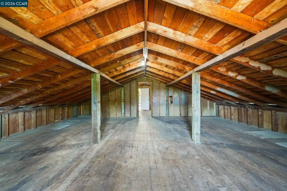 300 Oak View Ter Danville, CA 94526