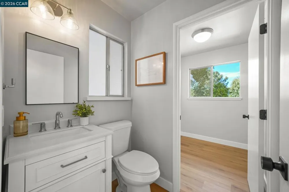 300 Oak View Ter Danville, CA 94526