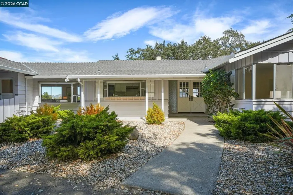 300 Oak View Ter Danville, CA 94526