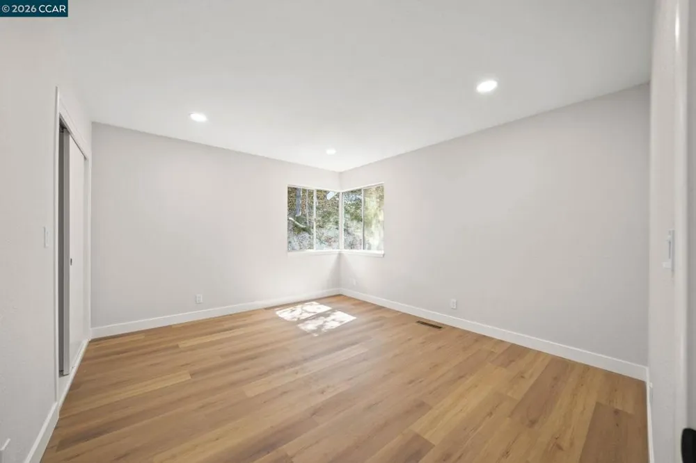 300 Oak View Ter Danville, CA 94526