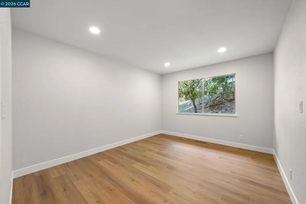 300 Oak View Ter Danville, CA 94526
