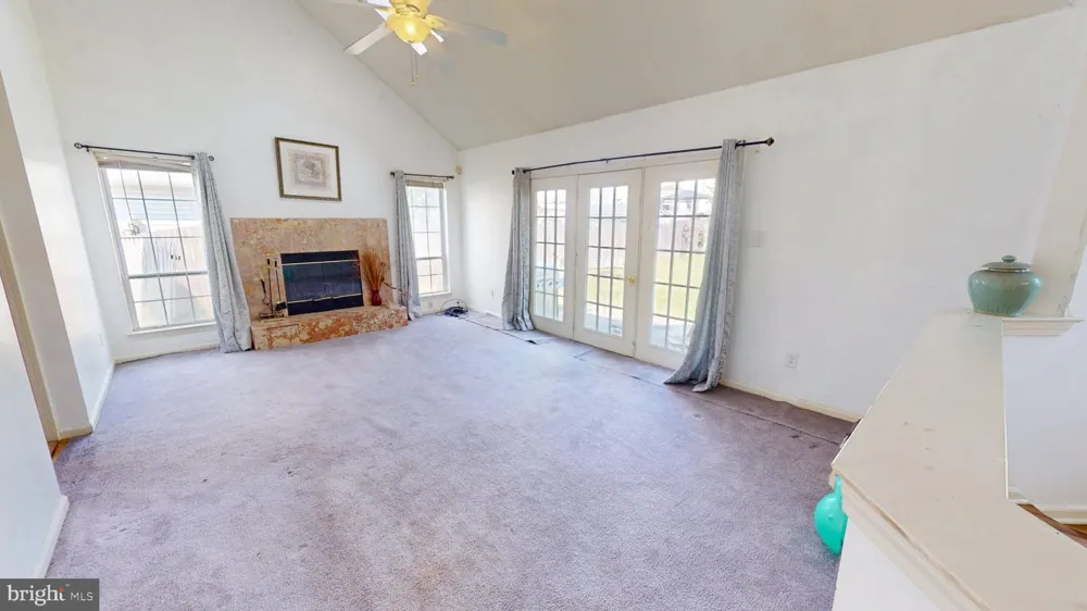 17 CHESTERTOWN ROAD Sicklerville, NJ 08081