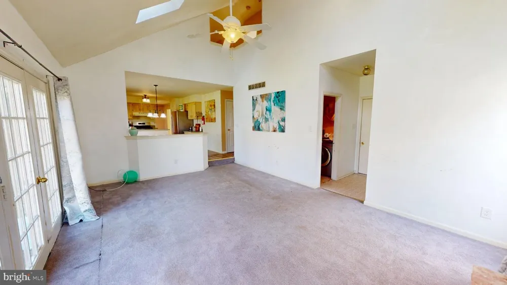 17 CHESTERTOWN ROAD Sicklerville, NJ 08081