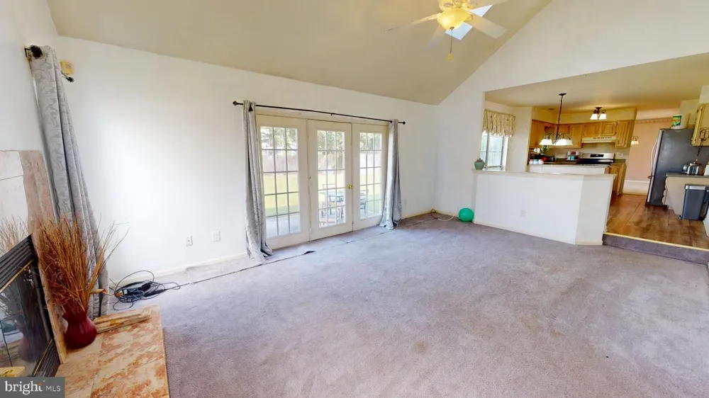 17 CHESTERTOWN ROAD Sicklerville, NJ 08081