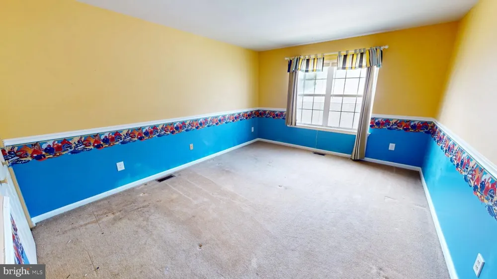 17 CHESTERTOWN ROAD Sicklerville, NJ 08081