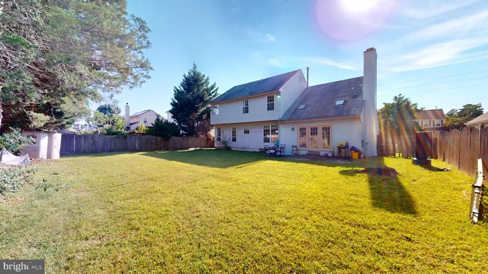 17 CHESTERTOWN ROAD Sicklerville, NJ 08081
