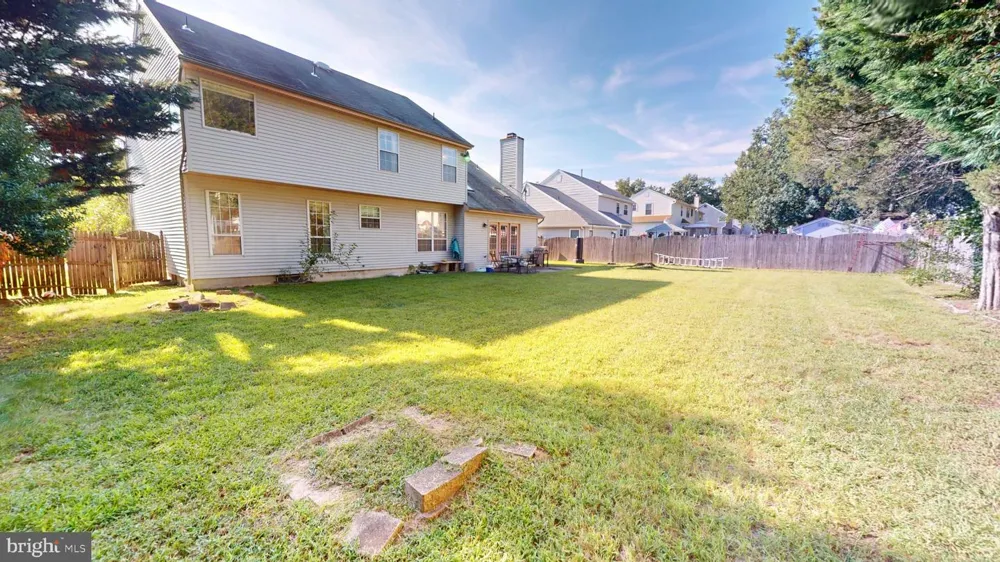 17 CHESTERTOWN ROAD Sicklerville, NJ 08081