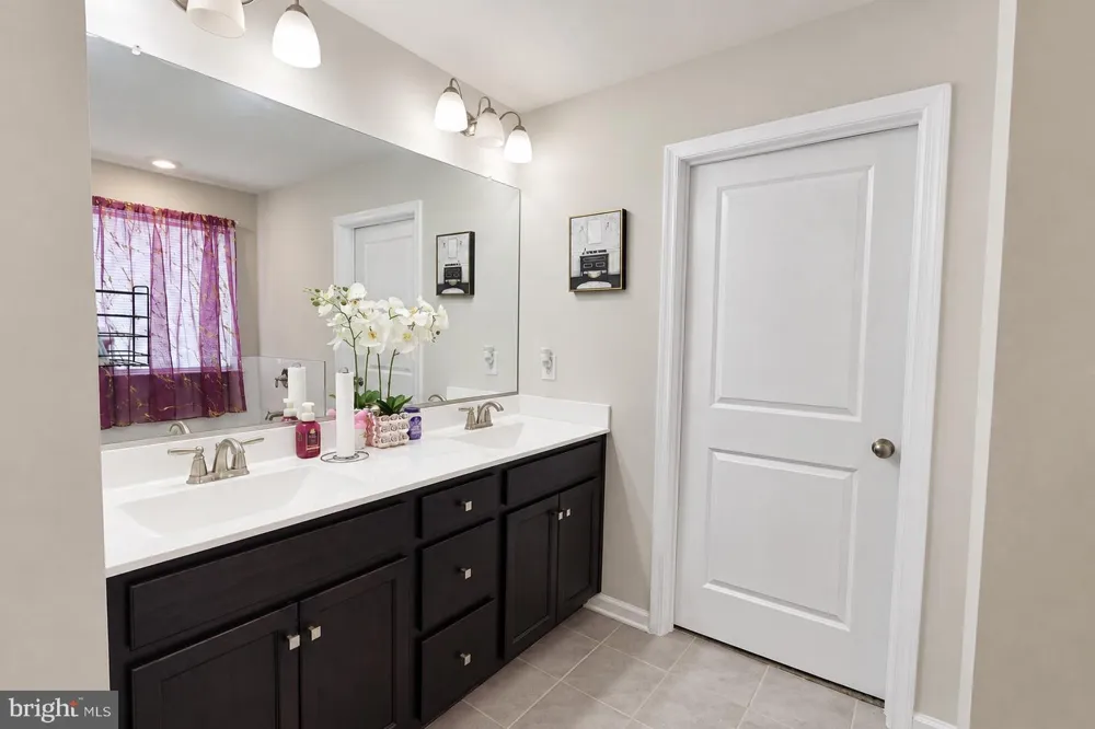 1 WESTMONT DRIVE Medford, NJ 08055