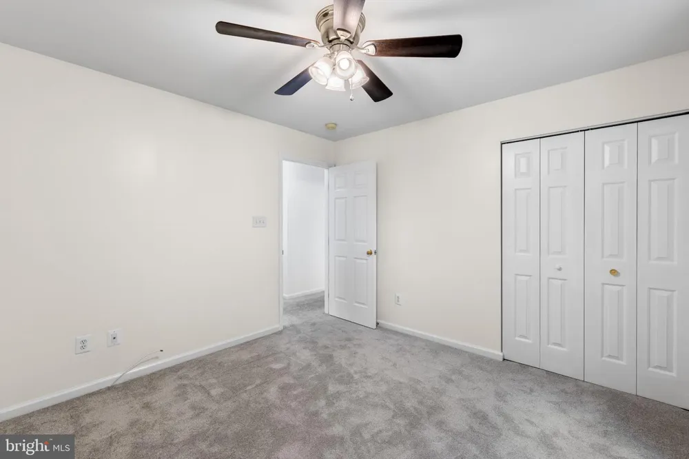 17 EMERALD DR, Fredericksburg, VA 22406