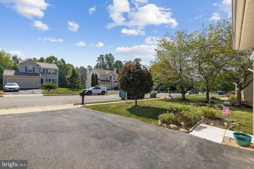 17 EMERALD DR, Fredericksburg, VA 22406