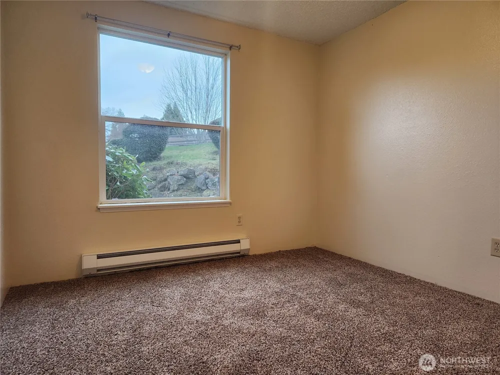 1936 Lincoln Avenue SE #202 Port Orchard, WA 98366
