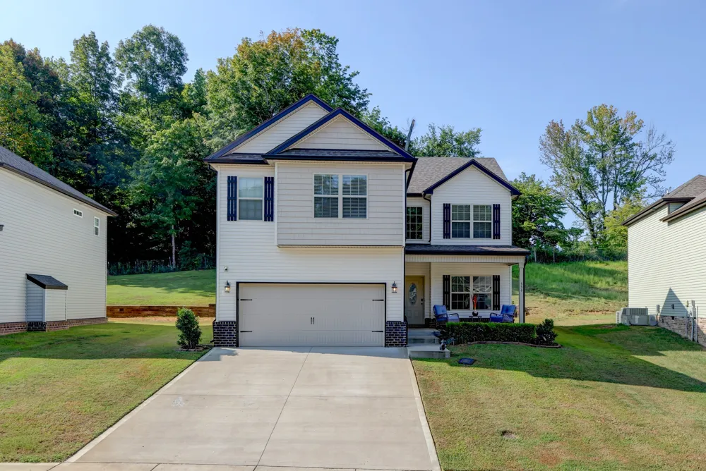 356 Barry Dr Clarksville, TN 37040