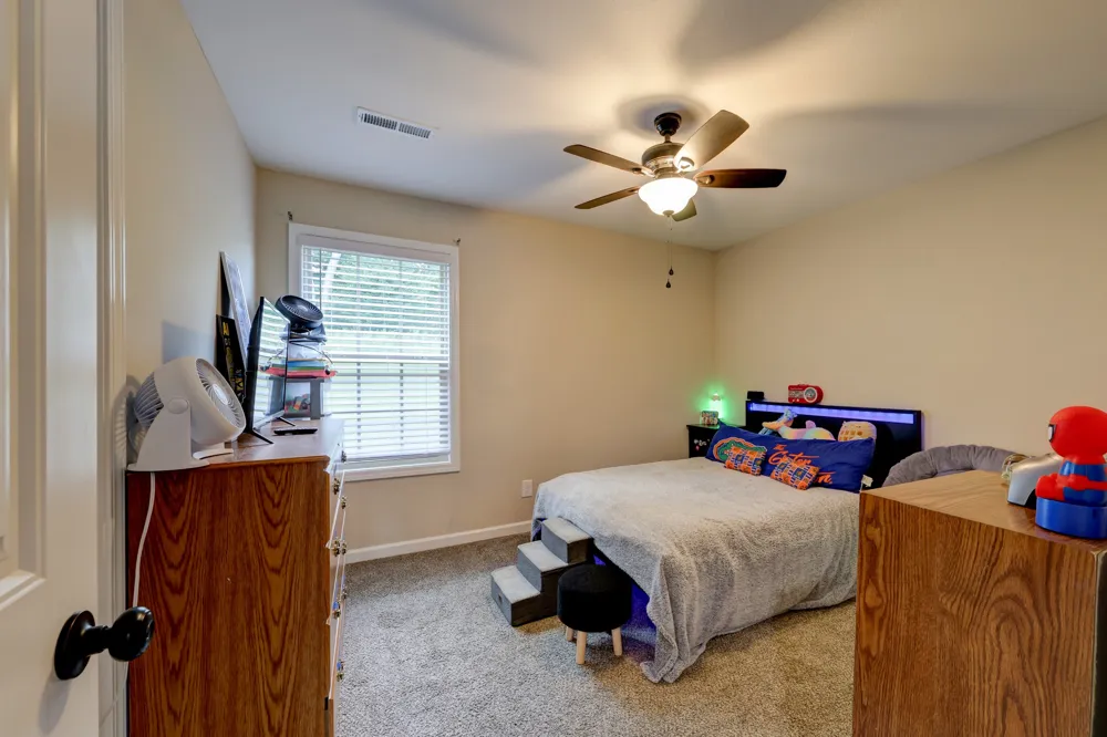 356 Barry Dr Clarksville, TN 37040