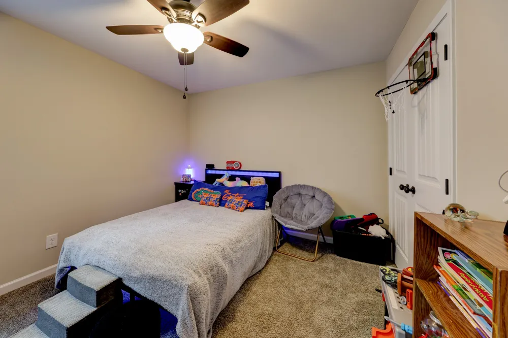 356 Barry Dr Clarksville, TN 37040