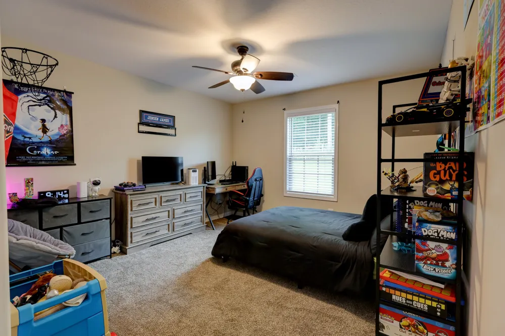 356 Barry Dr Clarksville, TN 37040