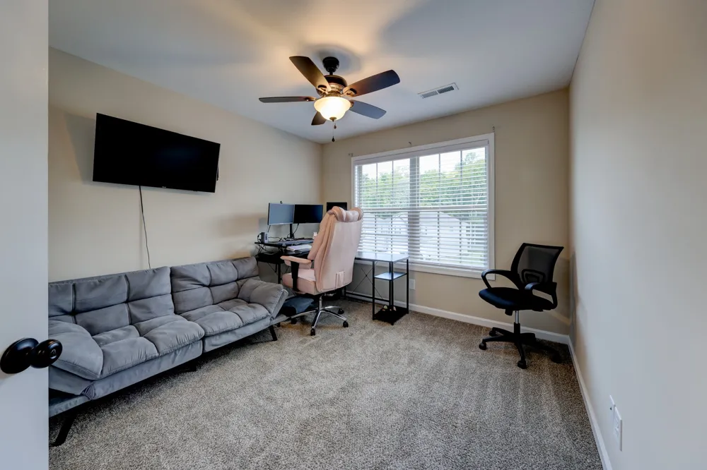 356 Barry Dr Clarksville, TN 37040