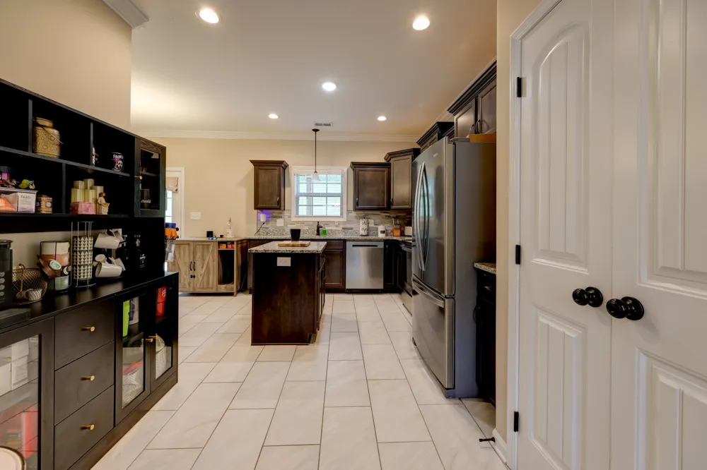 356 Barry Dr Clarksville, TN 37040