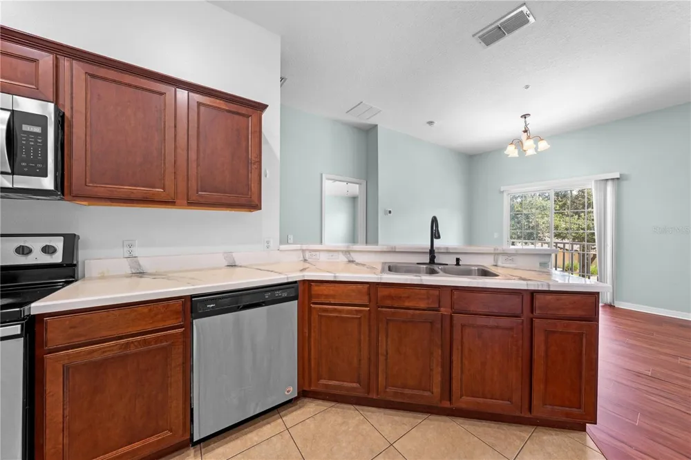 7107 RED LANTERN DR #7107 Harmony, FL 34773