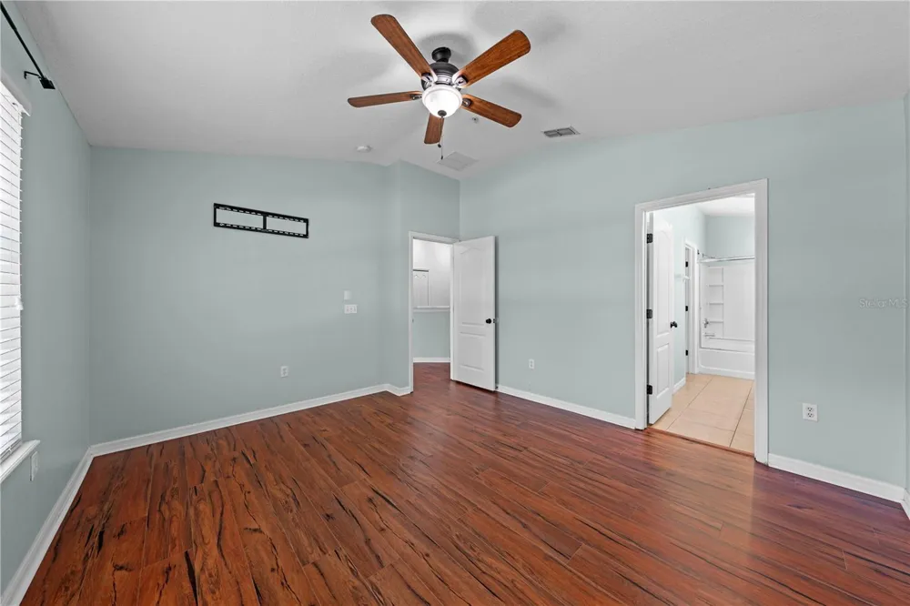 7107 RED LANTERN DR #7107 Harmony, FL 34773