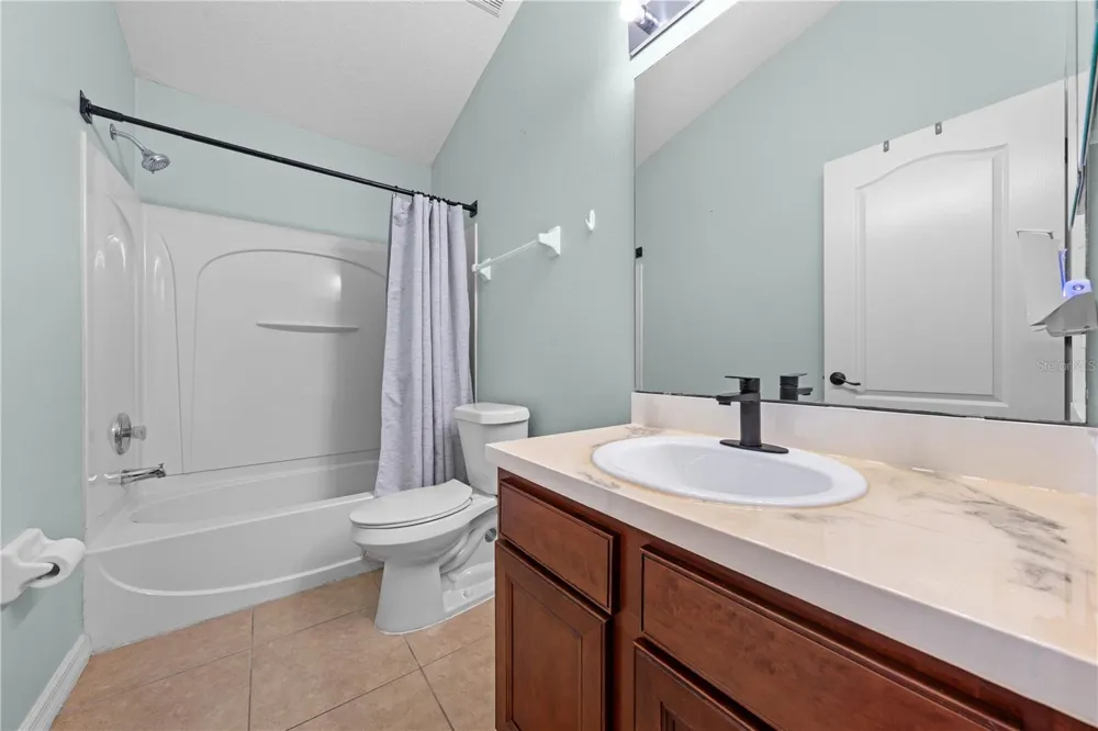 7107 RED LANTERN DR #7107 Harmony, FL 34773