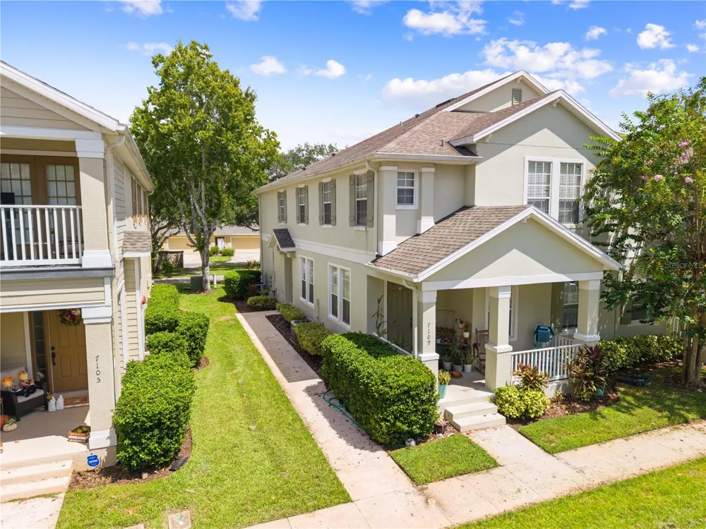 7107 RED LANTERN DR #7107 Harmony, FL 34773