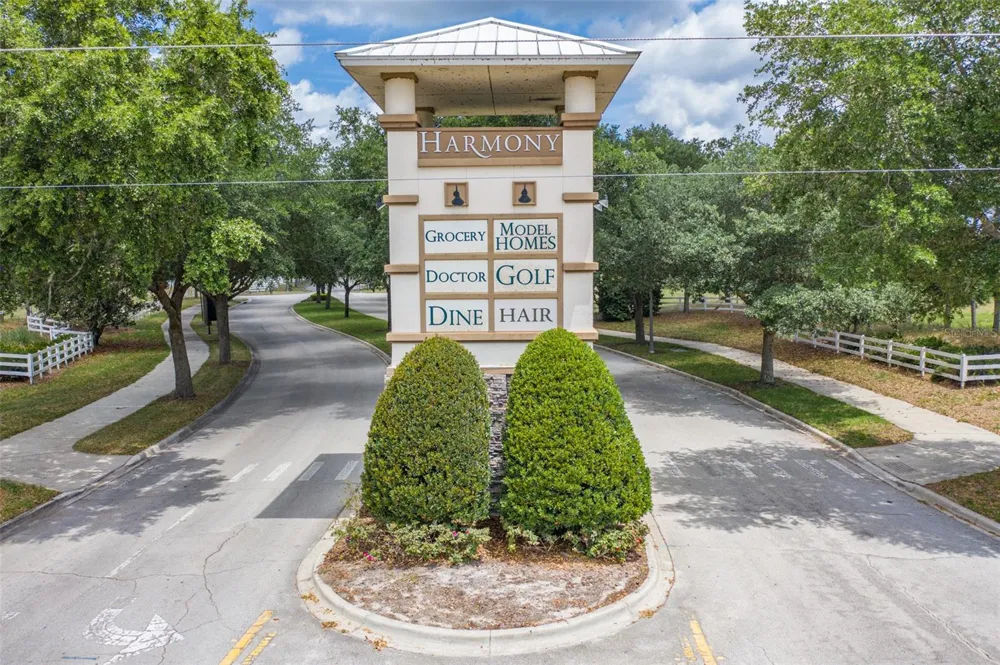 7107 RED LANTERN DR #7107 Harmony, FL 34773