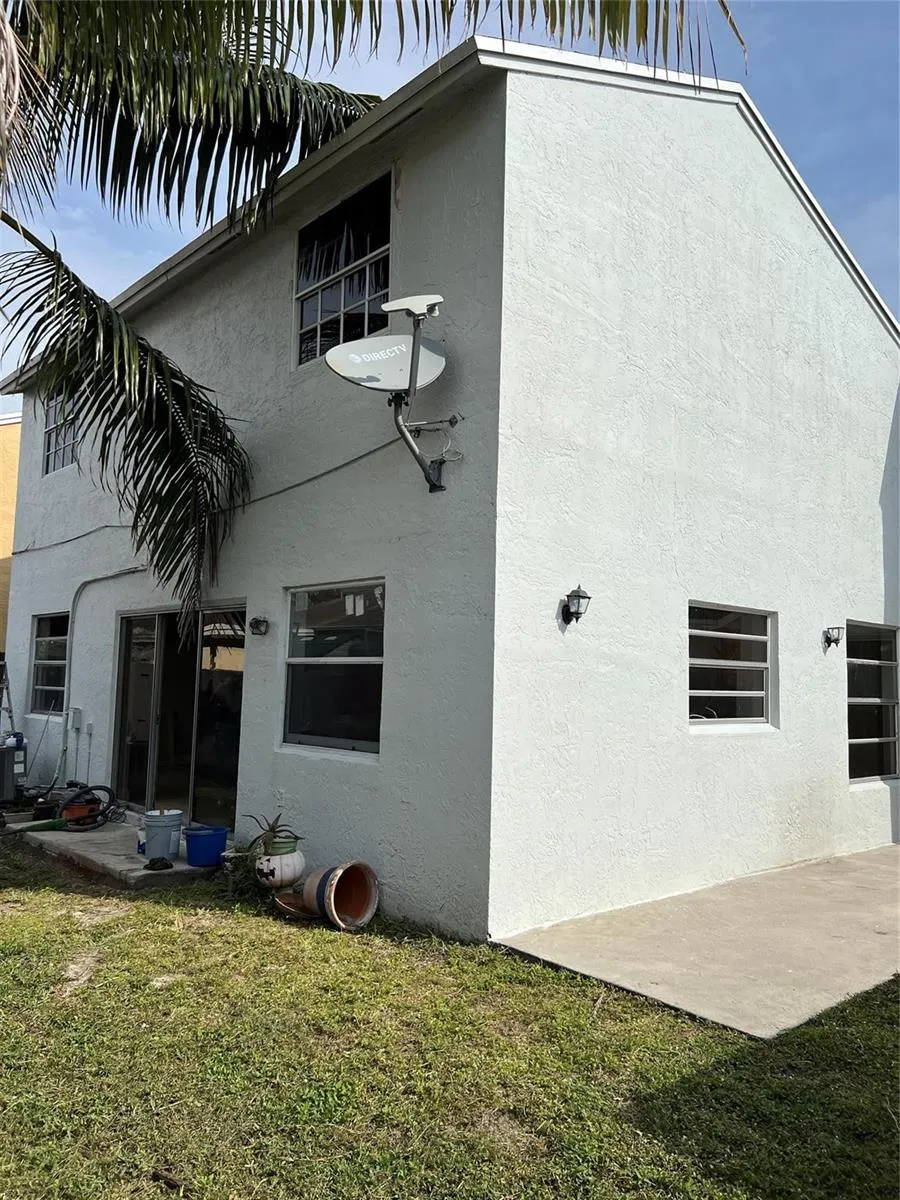8265 NW 192nd Terrace Hialeah, FL 33015