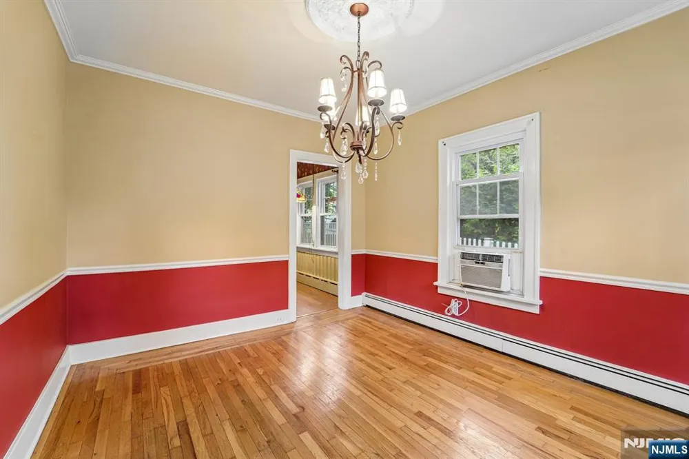 46 Schraalenburgh Road Haworth, NJ 07641