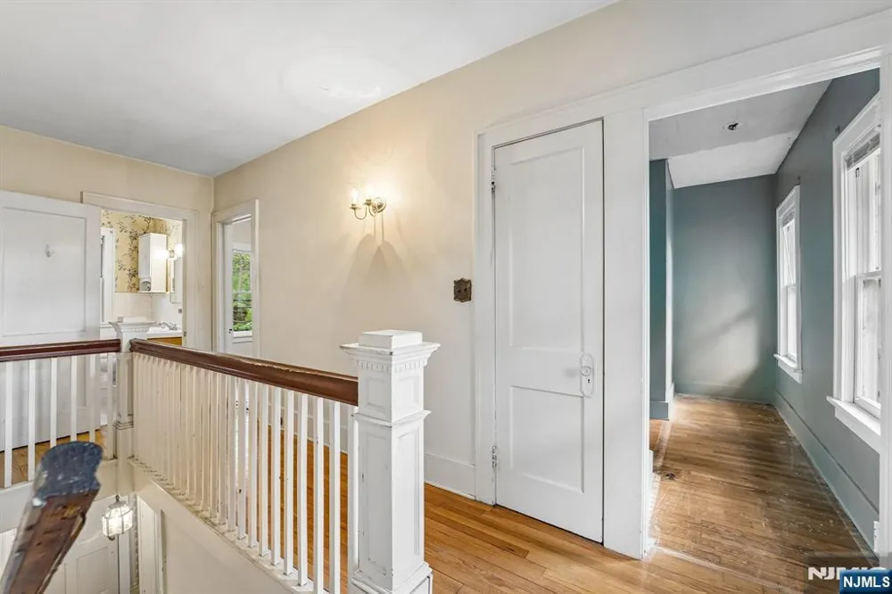46 Schraalenburgh Road Haworth, NJ 07641