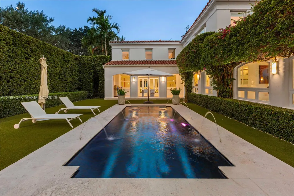 1261 Greenway Dr Coral Gables, FL 33134