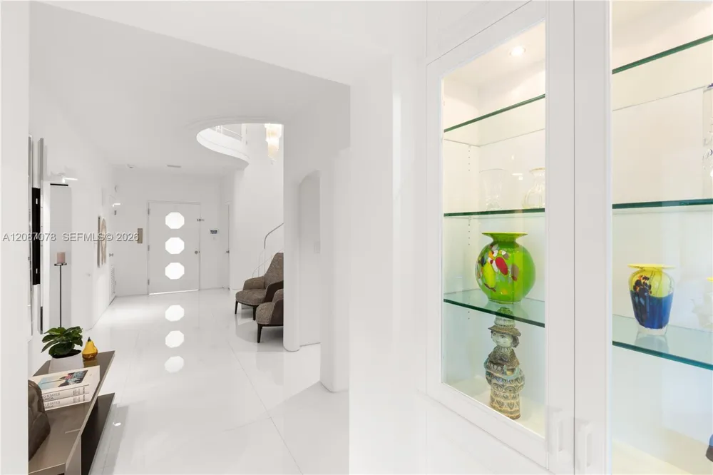1261 Greenway Dr Coral Gables, FL 33134