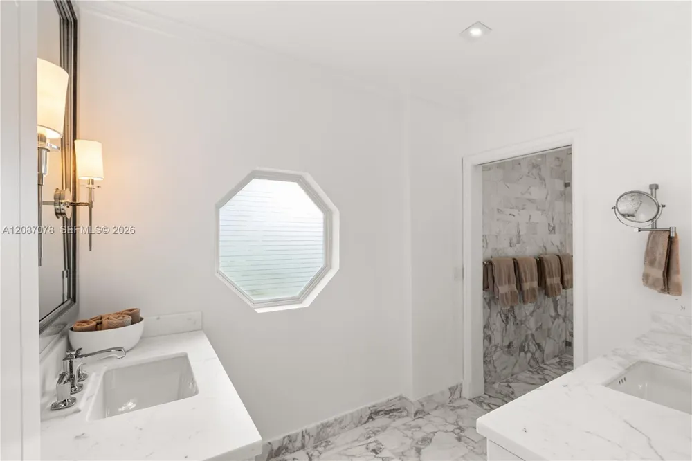 1261 Greenway Dr Coral Gables, FL 33134