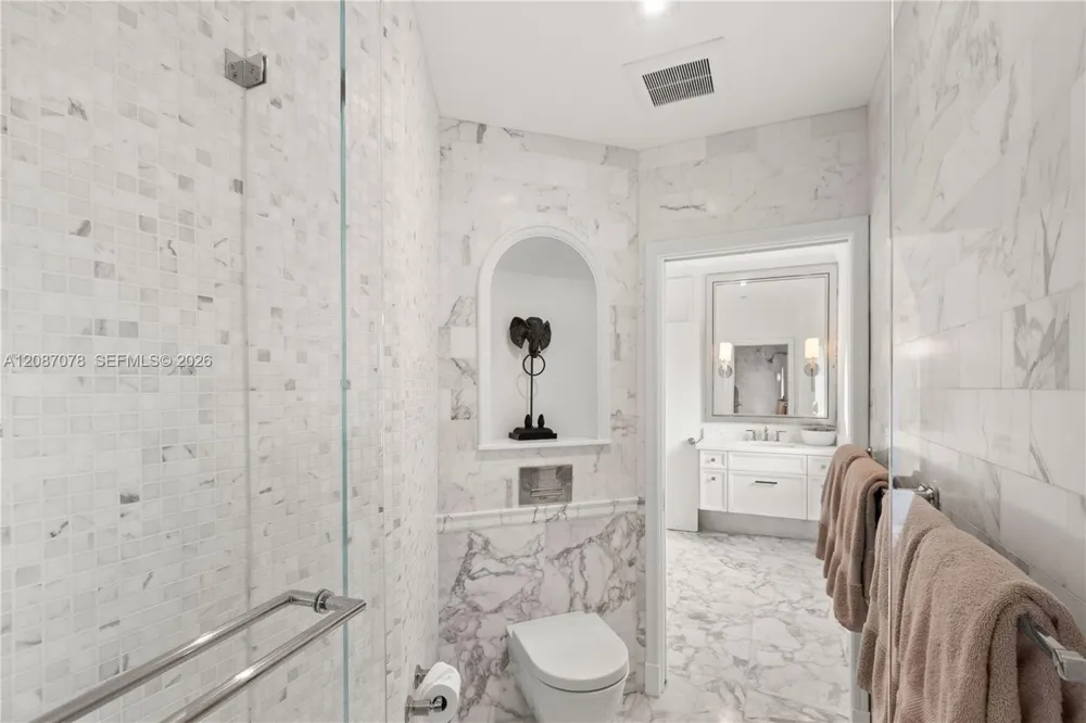 1261 Greenway Dr Coral Gables, FL 33134