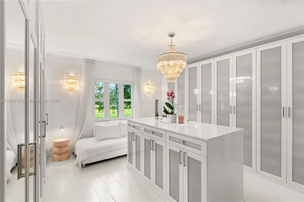1261 Greenway Dr Coral Gables, FL 33134