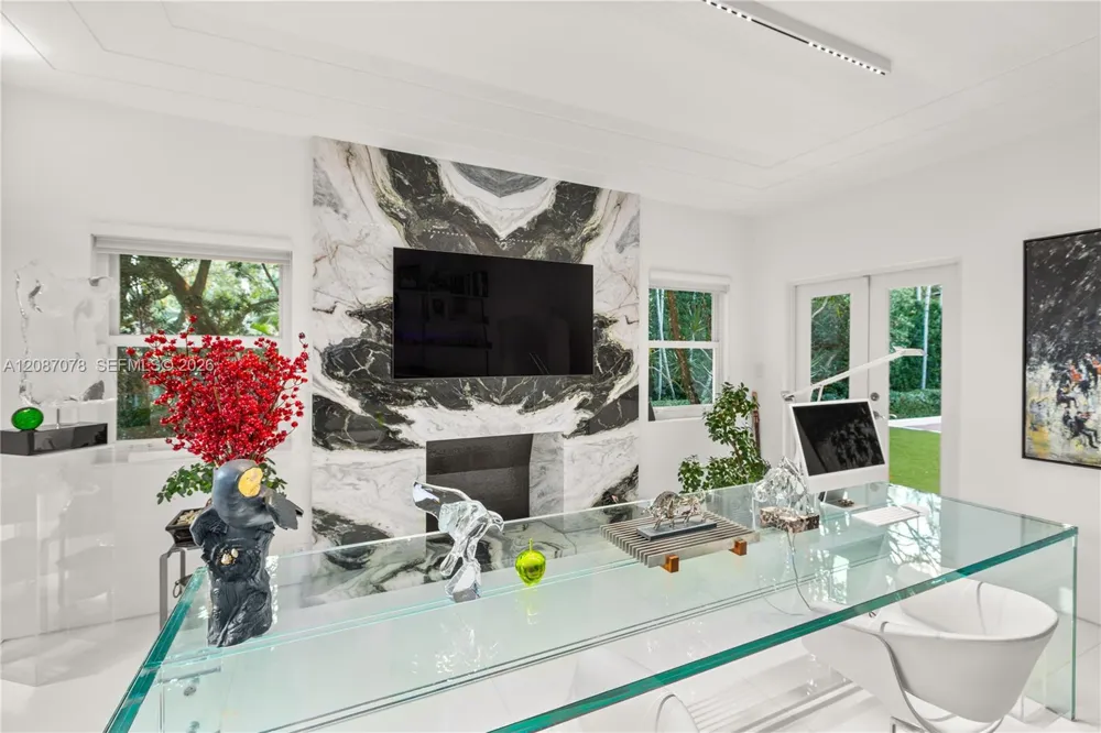 1261 Greenway Dr Coral Gables, FL 33134