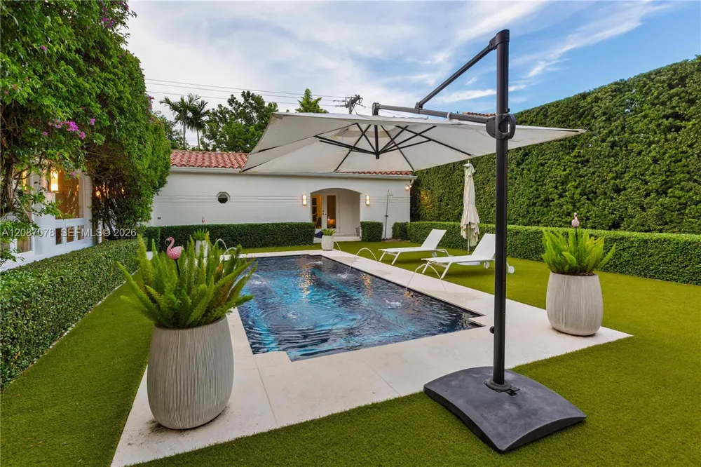 1261 Greenway Dr Coral Gables, FL 33134