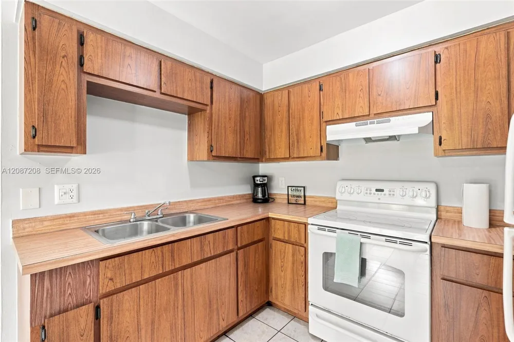 Address Not Shown Cape Coral, FL 33990