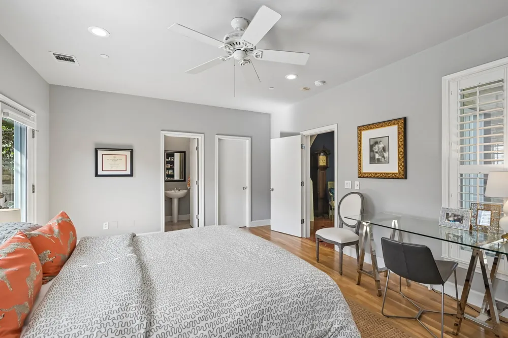 4310 Buena Vista Street #17 Dallas, TX 75205
