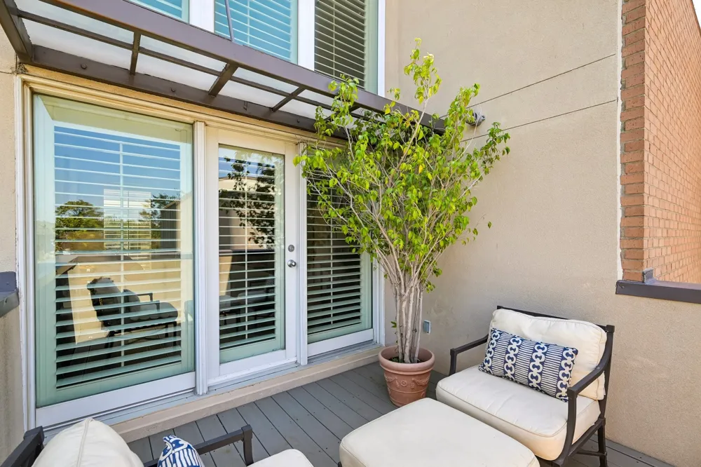 4310 Buena Vista Street #17 Dallas, TX 75205