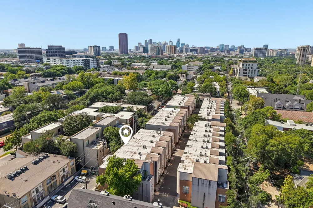 4310 Buena Vista Street #17 Dallas, TX 75205