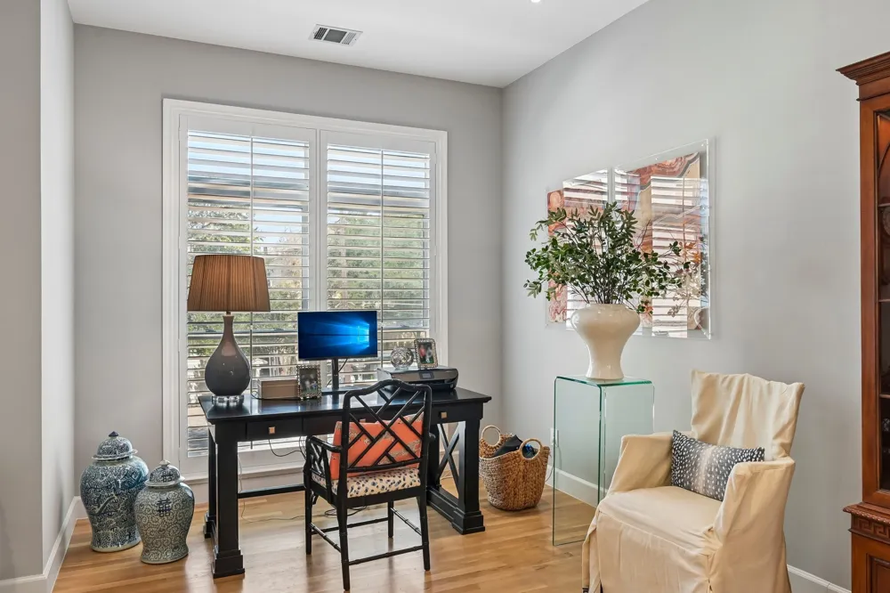4310 Buena Vista Street #17 Dallas, TX 75205