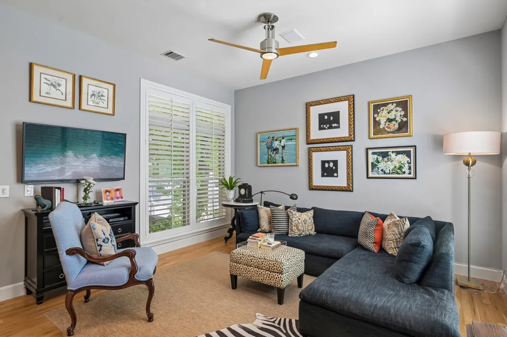 4310 Buena Vista Street #17 Dallas, TX 75205
