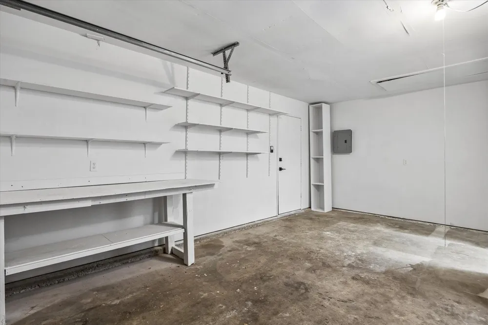 6830 Pickett Drive Richmond, TX 77469