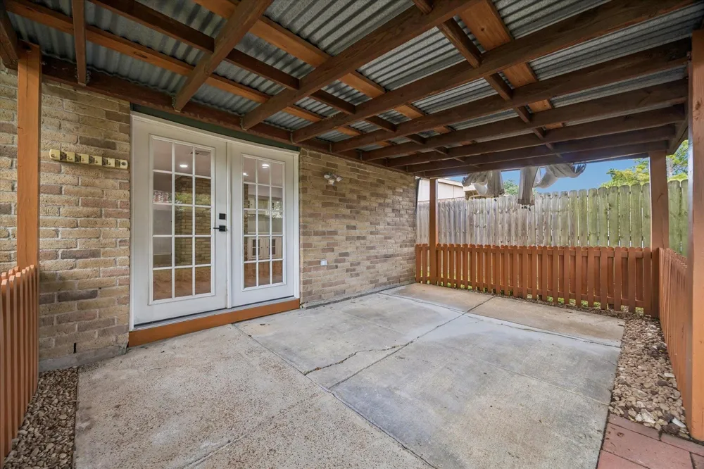 6830 Pickett Drive Richmond, TX 77469
