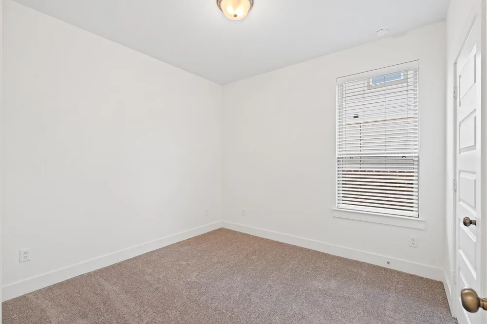 325 Mallorn Lane Montgomery, TX 77316