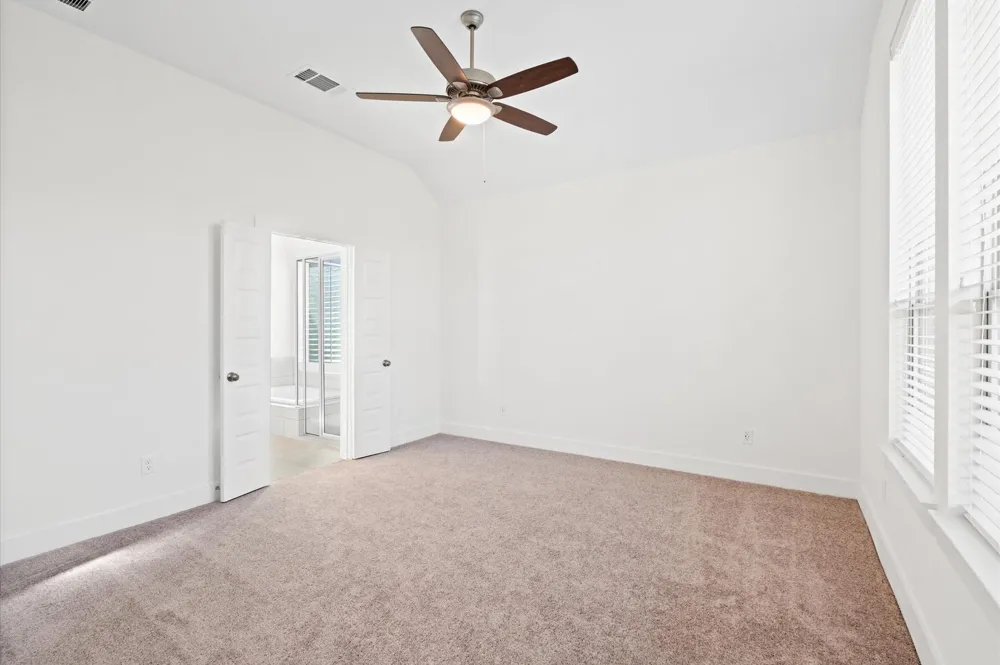 325 Mallorn Lane Montgomery, TX 77316